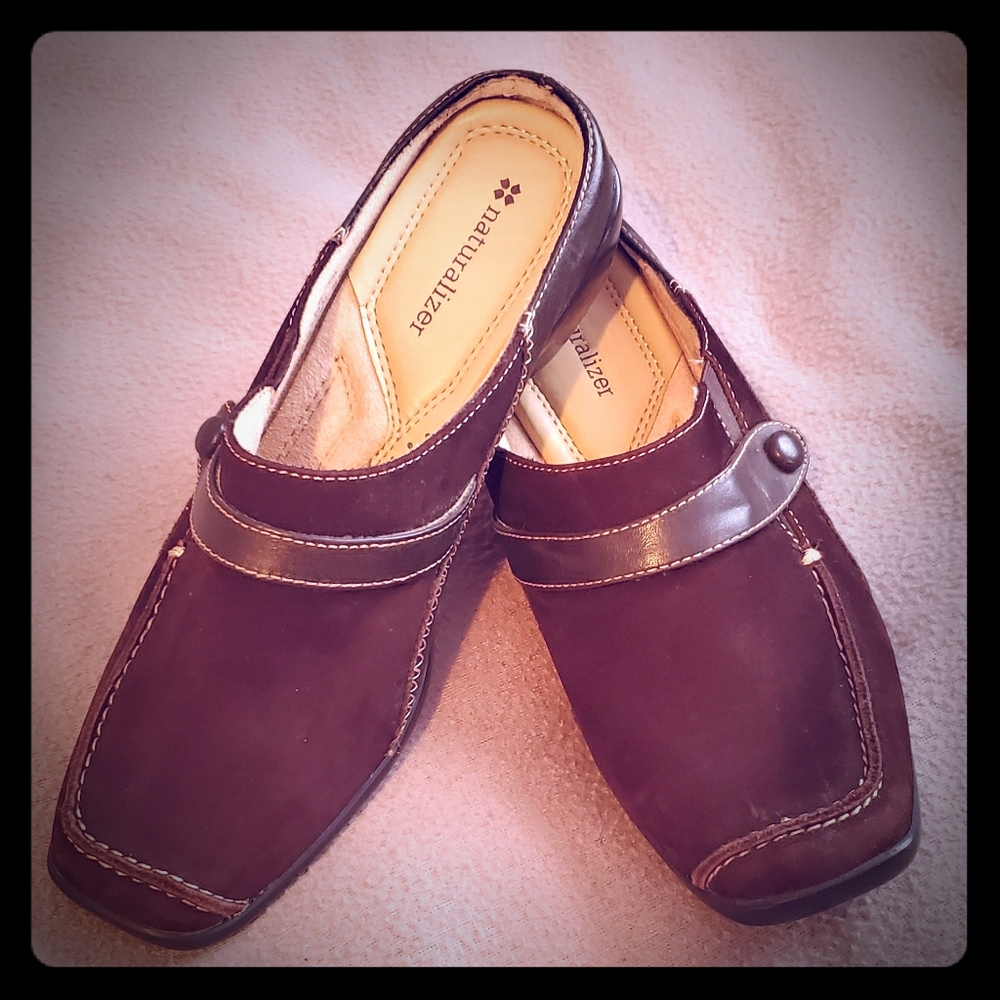 Naturalizer leather mule size 6.5